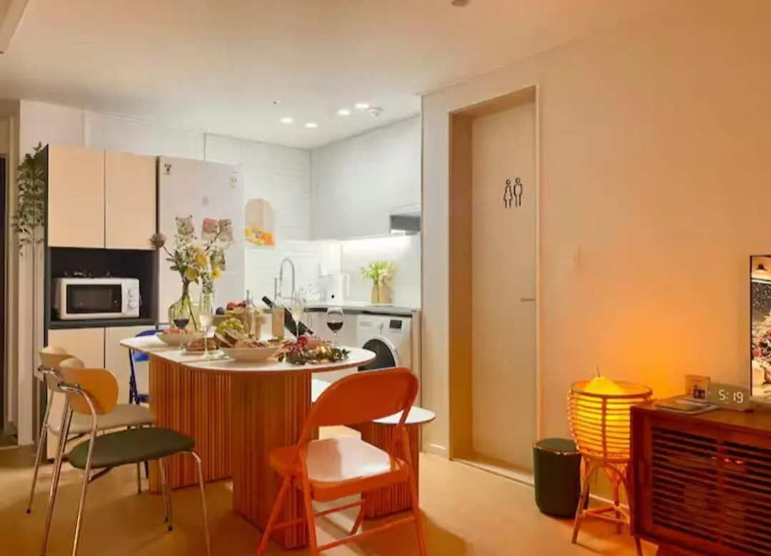 Jay House Near Cheonho Subway Line 5, 8 Apartman Szöul Dél-Korea
